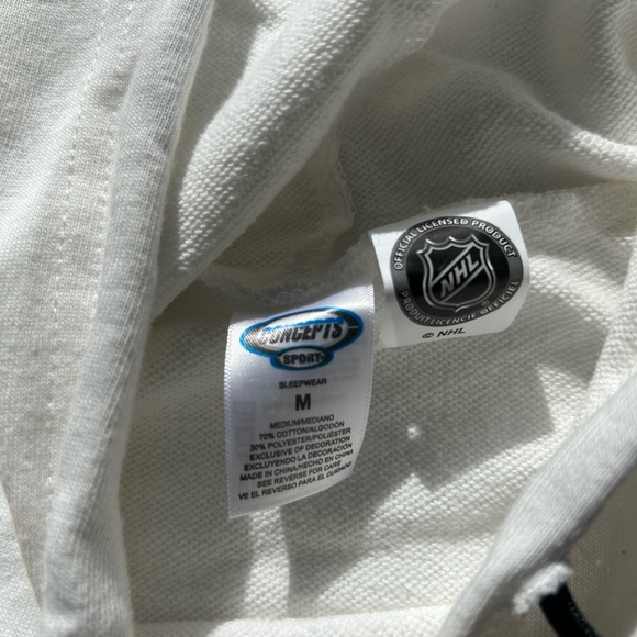 Reebok White NHL Penguins Hoodie - Picture 9 of 14